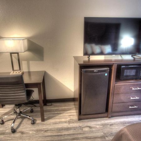 Budgetel Inn And Suites Plus Хелън Екстериор снимка