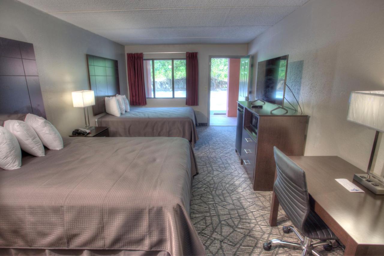 Budgetel Inn And Suites Plus Хелън Екстериор снимка